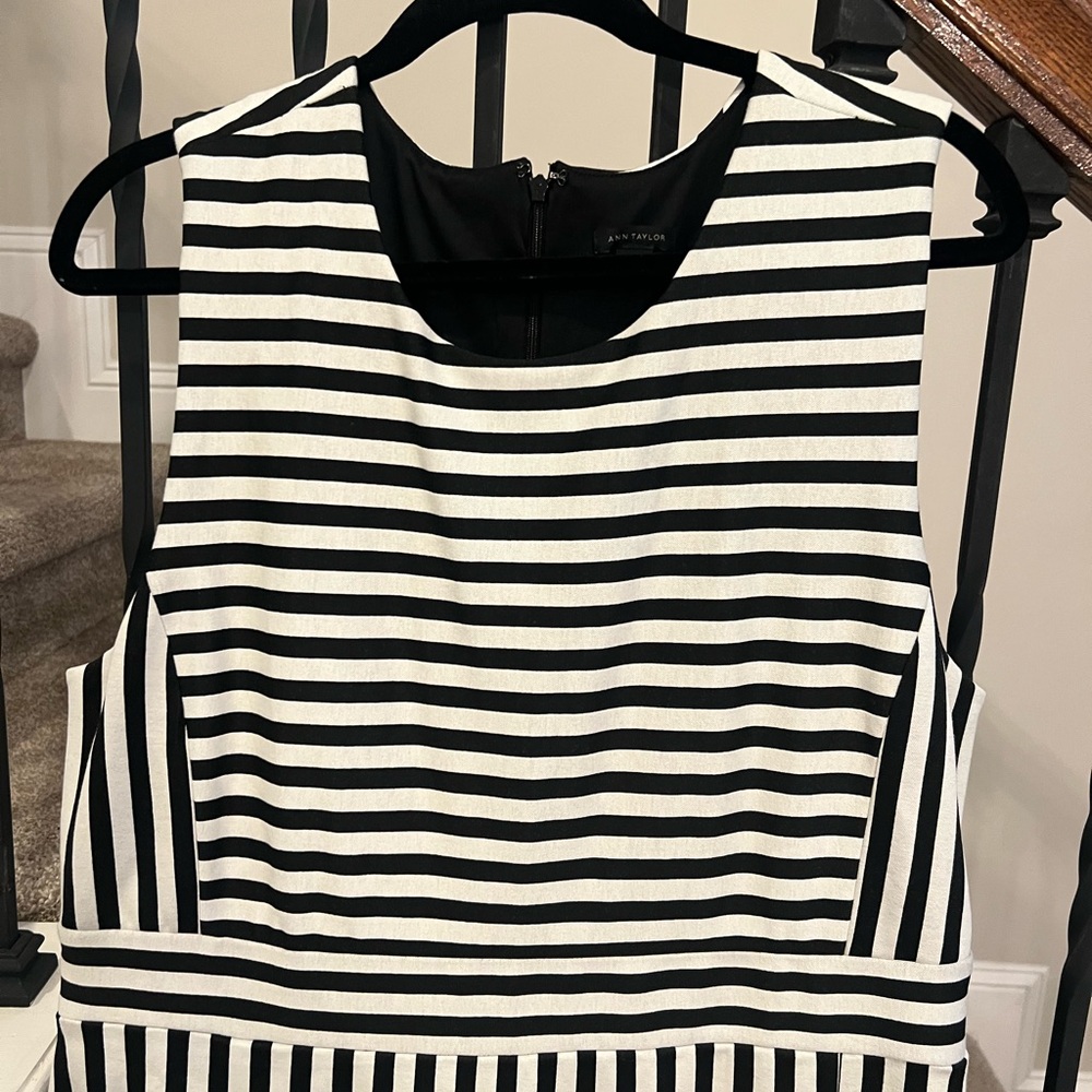 Ann Taylor Black and White Sheath Midi Dress - Picture 3 of 10